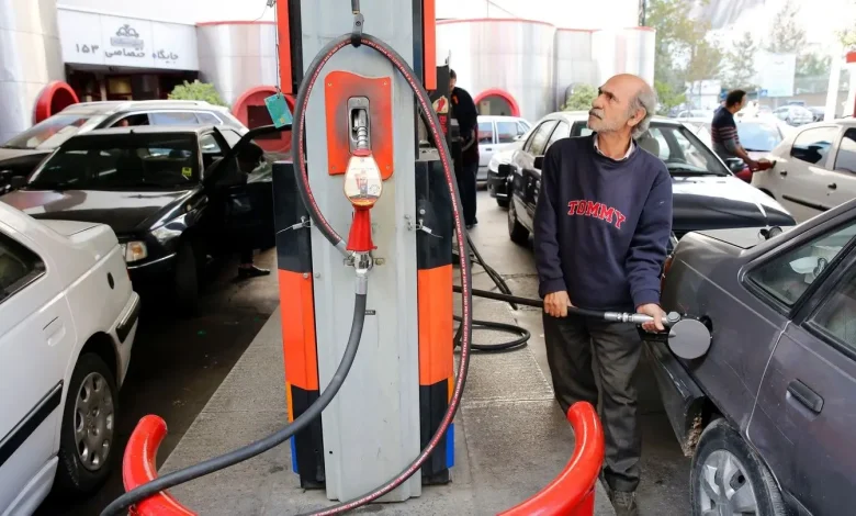 خبر مهم به تمام مردم / قیمت تمام شده بنزین این عدد است اما کمتر می‌گیرید!